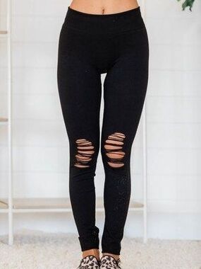 Pink Lily Black Ripped Knee Leggings